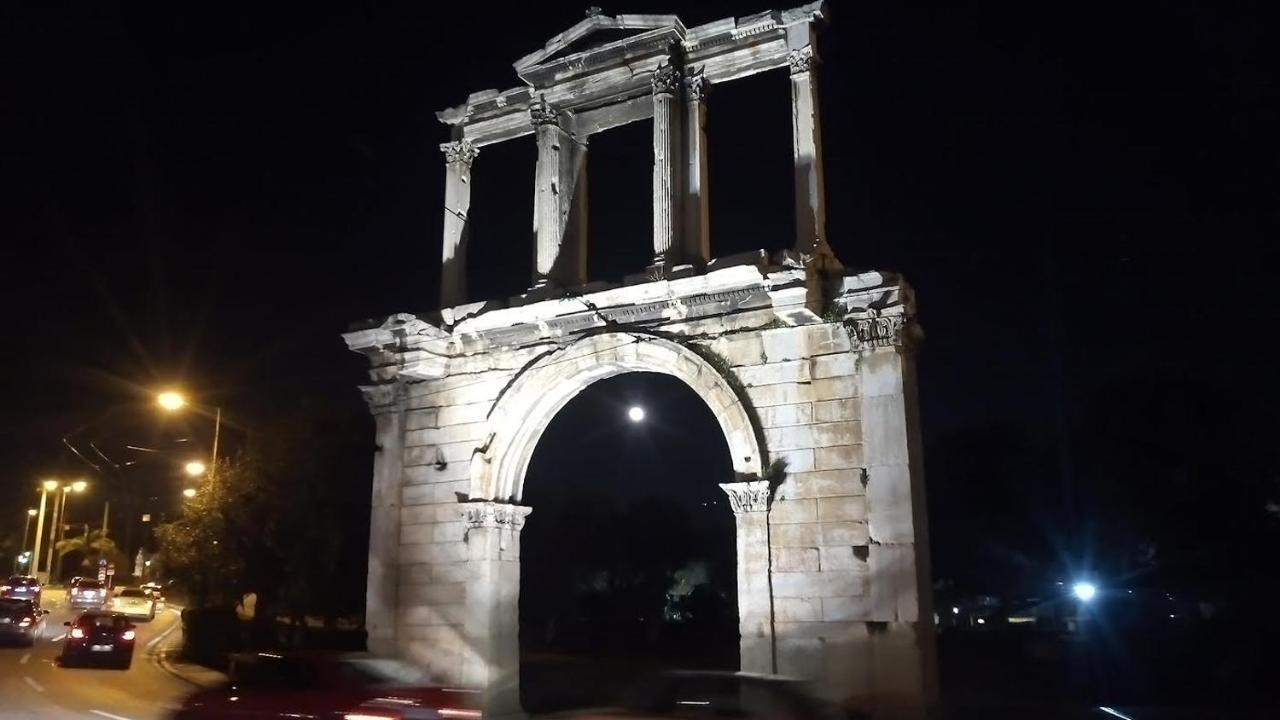 Parthenon And Syntagma Square View Apartment Atenas Exterior foto
